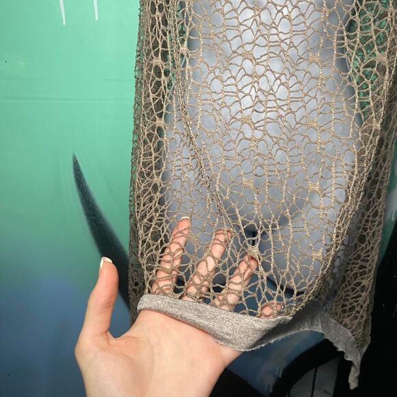 Vintage Crochet Asymmetrical Tank Top - Picture 2 of 4